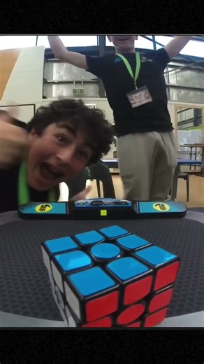 The most famous part about Feliks Zemdegs’ 4.73 WR…