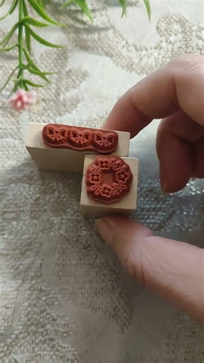 This is definitely your favorite wooden rubber stamp, for making cards, gifts, etc. #art#journaling