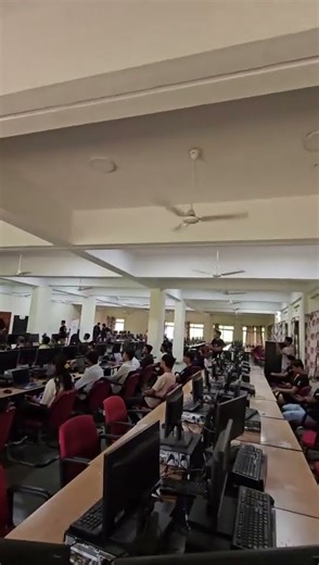 Exploring Vertex AI with Shashank Saxena | GDG Indore x GDGoC SDSF x GDG IET