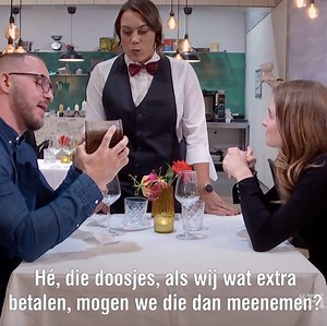 1.6M views · 7.4K reactions | Hij wil een tweede date en hij laat zich niet (schat)kisten!  Vanavond een nieuwe aflevering First Dates om 19:25 op NPO 3! ❤️ | First Dates NL | Facebook