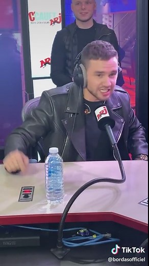 Liam Payne Scared of Cheese Funny Moment