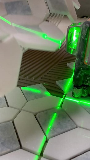 Tiling Process: Expert Techniques for Perfect Alignment