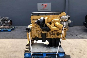 Is The CAT C13 a Good Engine? (CAT C13 Twin Turbo Problems)