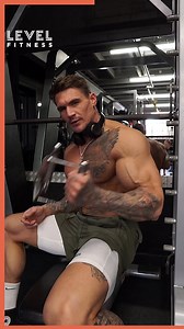 301K views · 3.8K reactions | You Need To Use His Tips Next Time You Workout! 朗 | Level Fitness | Facebook