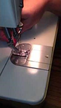 Threading the bobbin