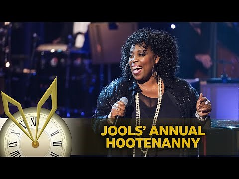 Ruby Turner - Blueberry Hill (Jools' Annual Hootenanny)