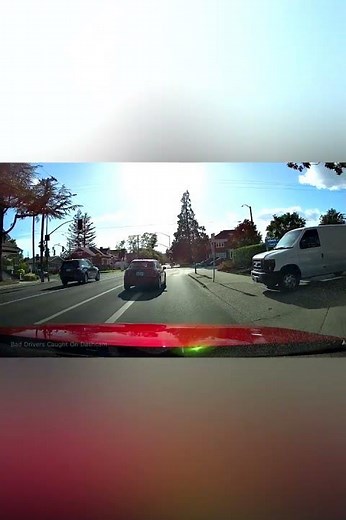 Driving is Difficult for These Two Idiot Drivers