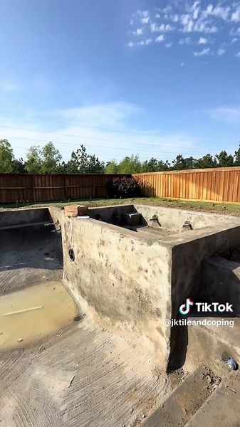 Esperen a ver el resultado de este pool, llevara tile de porcelana como coping🔥💯