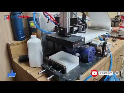 Semi Automatic Flat Bottle Labeling Machine