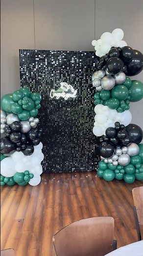 Make A Graduation Balloon Backdrop With Me! 🎓