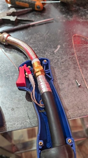 14K views · 86 shares | Have you experienced this? This is one of the most common problems in MIG torches. The connection inside the trigger becomes loose. One of the causes is frequently pulling on the MIG torch or dropping it. Watch the video for a complete guide on how to repair.  #Welding #MetalFabrication #Welder #Fabrication #MigWelding #fypviralシ #everyoneactive #follow #weldnation #gmaw #semitrailer #viral #viralreels #weldingrepair | The Welding Hub | Facebook