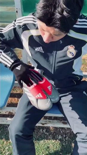 First Look: adidas Predator “Finishers Steel” | #Shorts