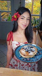 291K views · 8.5K reactions | My favorite morning pancakes by @flourishpancakes 殺 . . . . #easyrecipes #recettefacilerapide #quebeccity #quebec #canada #immigration #ramadan #marocaineaucanada #instagood #travel #traveling #photooftheday #photography #fyp #vlog #vlogger #inspiration #كيبيك #مونتريال #المغرب #كندا #الدار_البيضاء #الرباط #وصفة_سهلة #explore #trending | Rima Vlog | Facebook
