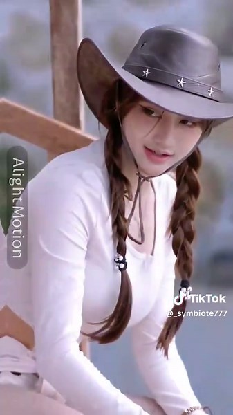 Creative Animation Techniques with Alight Motion