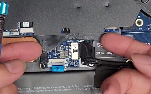 【自制熟肉】ALIENWARE m17 R3全拆解参考