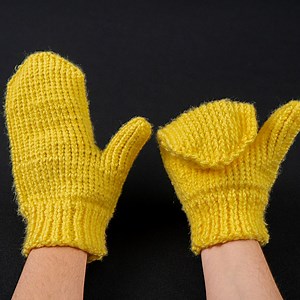 Knitted mittens for beginners - a simple step-by-step tutorial! | Miarti - Crochet and Knitting