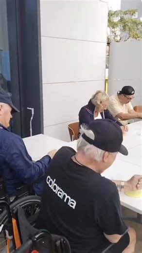 Handträning 👏🏼👏🏼😄😄 | Optima Rehab