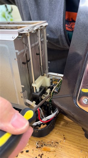 🍞 Ever wondered what's inside your toaster? Tony's got you covered! 🔧 Here's our fixer, Tony, demonstrating how a toaster's pop-up mechanism works. Spoiler alert: it's surprisingly simple. And that's good news - because simple often means repairable. So many toasters end up in the bin when, actually, it's just a minor issue that can be fixed in minutes. Tony shows us that understanding how things work is half the battle. Once you know, repair becomes less daunting. Got a toaster that's stopped