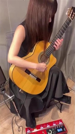 クラシックギターと電子音楽の邂逅 ～志野文音／サワサキヨシヒロ～