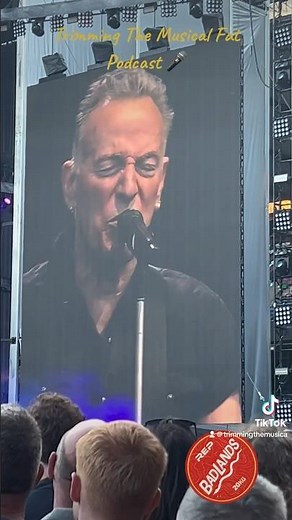 Bruce Springsteen - Badlands (Live)