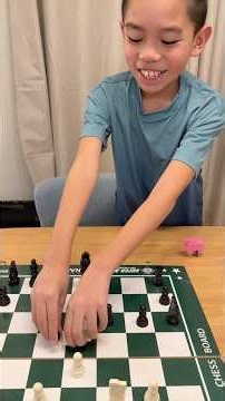Learning to play chess ♟️ / First time playing #chess