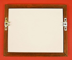 How to use SpringLOCK Security Picture Fixings - SpringLOCK