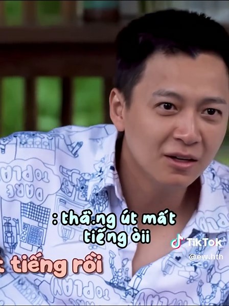 Hiếu Thứ Hai Mất Giọng Trong 2 Ngày 1 Đêm