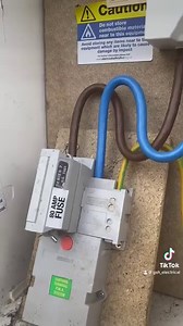 What’s Inside my Meter Box? Origin of the Electrical Supply EAL Awards City & Guilds This video links to my videos on Earthing arrangements as we look at what’s inside a UK meter box. We see the cutout fuse and the cable feeding it from the road, 80 amp fuse the kilowatt hour meter (smart meter) the tails feeding the meter, the consumer unit and the Earthing arrangement. 🔵 Earthing Arrangements Playlist TN-S, TN-C-S and TT https://www.youtube.com/playlist?list=PL2Ea5r9gxUUeTy4ecud1P77nrYRGWtvMb