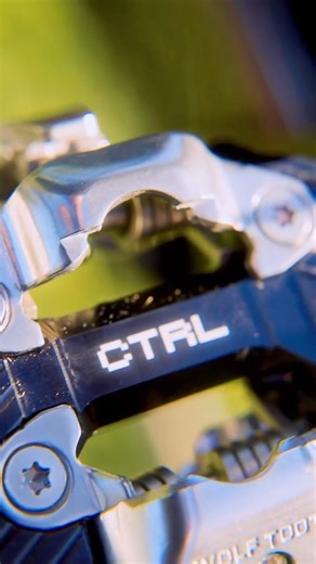Wolf Tooth Components on Instagram: "The CTRL Trail Pedal embodies a radically new take on the trail pedal category. Designed for all mountain riding and big days out, CTRL zeroes in on stability, support, and control. By maximizing the surface area for loads of shoe contact, its shape defines a pedal focused on comfort and performance, at XC pedal weight. Hit the link in our bio to see the new CTRL and our entire lineup of clipless and flat pedals, machined and assembled in-house in Minnesota, 