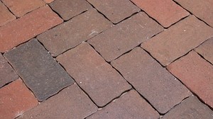 How to Lay Block Paving