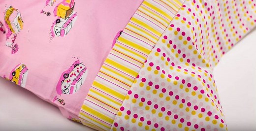 Grab some super fun fabric and make your own pillowcases! See this tutorial and more on our YouTube channel! >> https://www.youtube.com/watch?v=Olbfyf00LcU | AllFreeSewing