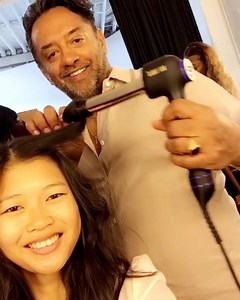 Get all the curls – without the strain using our #CURLBAR! | Hot Tools