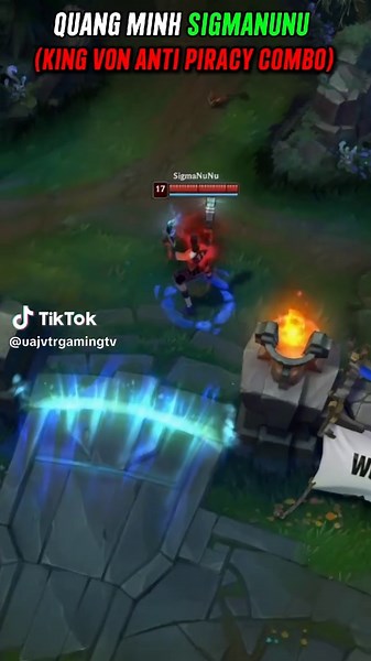 Exploring Summoner Rift in League of Legends