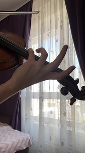 18K views · 555 reactions | #practicewithanna Day 7 4th finger vibrato on G-string  I use arm + finger for 1st - 3rd positions to do vibrato more wide and strong. After the 3rd position I add wrist 律 | Anna Savkina Concert Violinist | Facebook