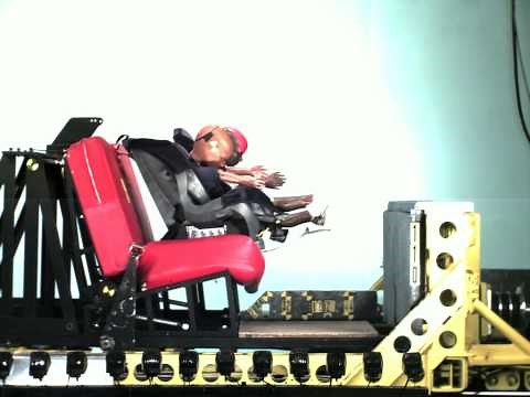 child restraint system misuse; with and without tether