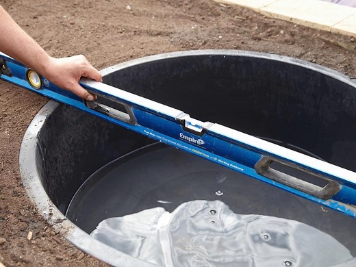 How To Build a Garden Pond  - Bunnings Australia