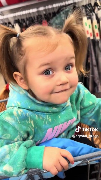 Two minutes of Raven being chaotic, sweet, and absolutely iconic | raven