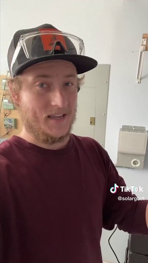 Off-Grid Solar Panel System with Generator Transfer Switch