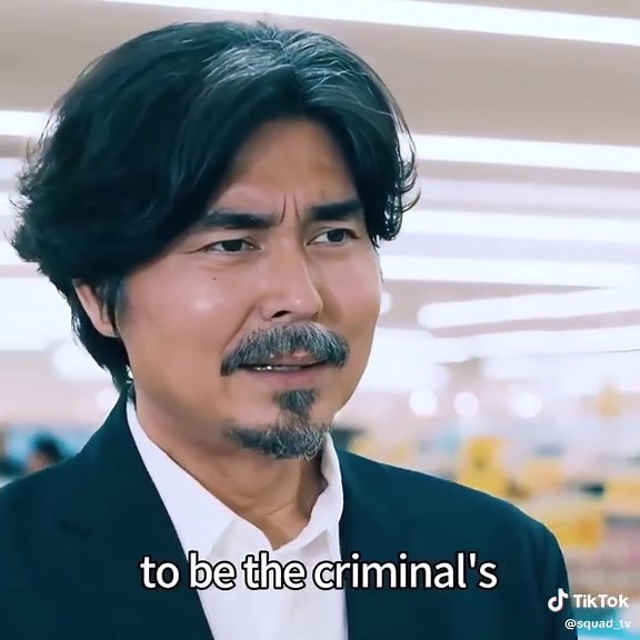 Cashier's Genius Trap: A Film Commentary