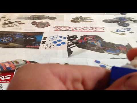 How To Replace the Gears in a Traxxas 2065 Micro Servo